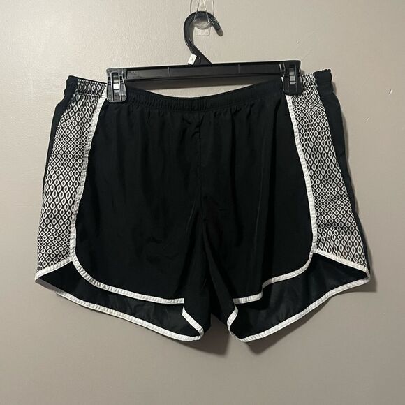 Champion shorts size L  - Picture 1 of 4